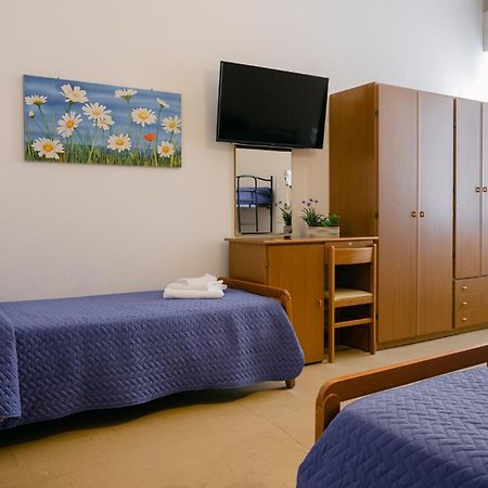 Hotel Pironi San Mauro Mare Экстерьер фото