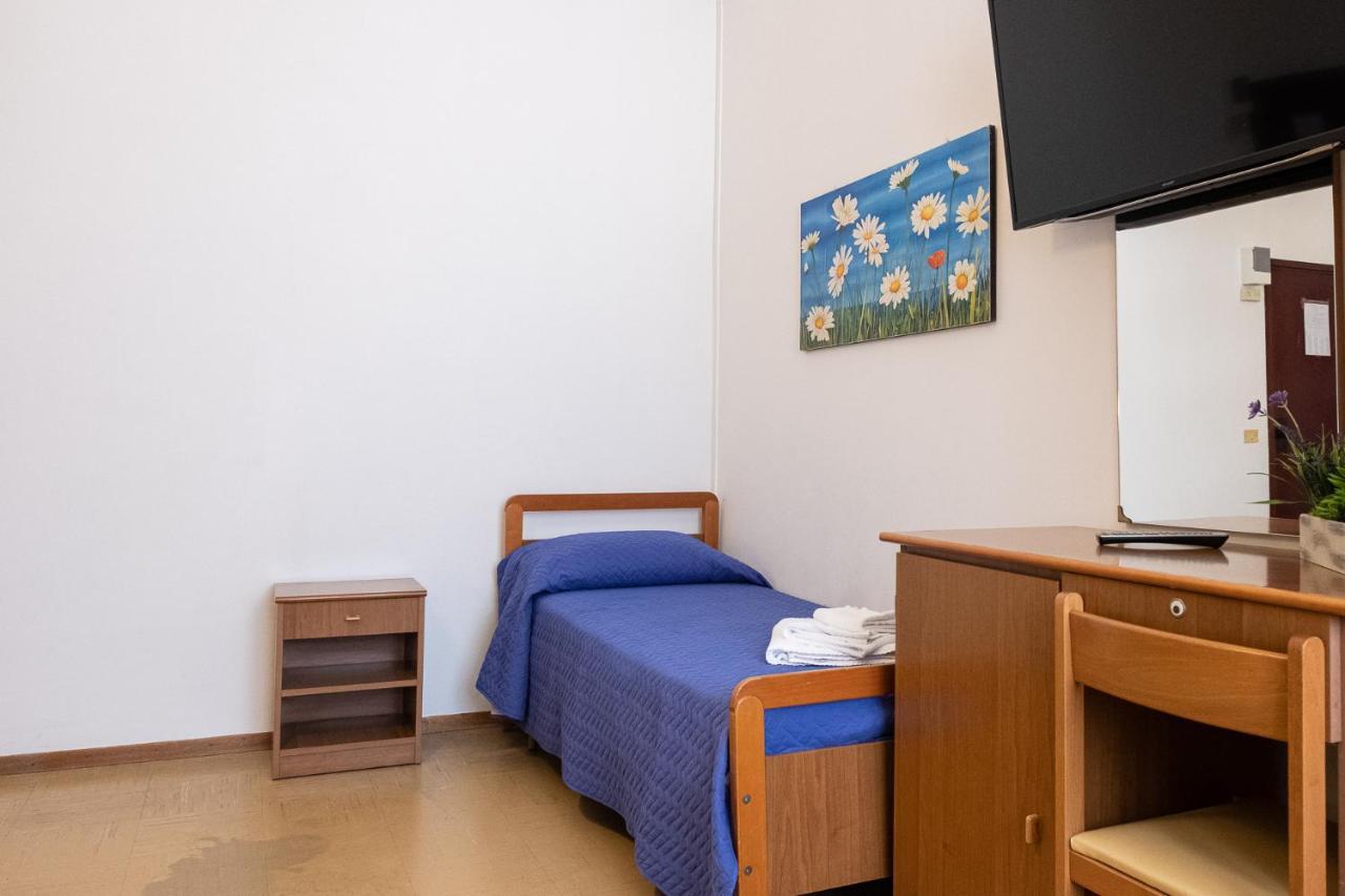 Hotel Pironi San Mauro Mare Экстерьер фото